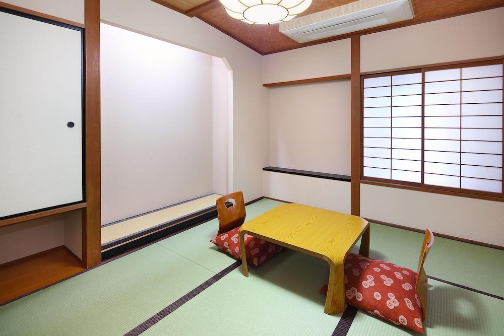 Hakonenomori Okada Hotel Exterior photo