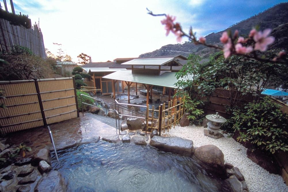 Hakonenomori Okada Hotel Exterior photo