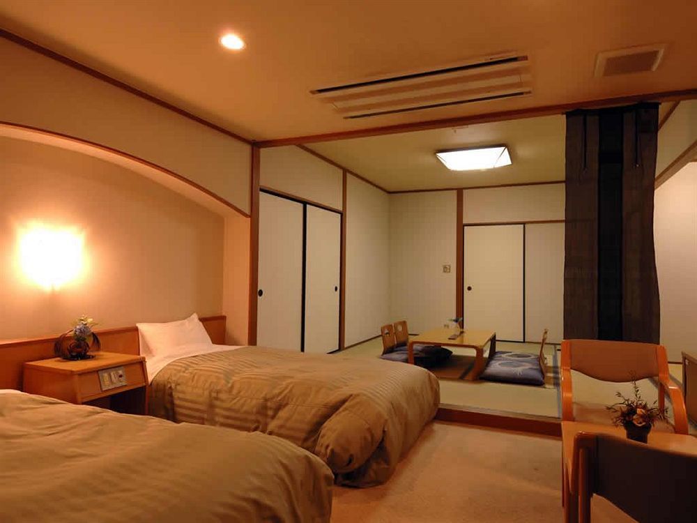 Hakonenomori Okada Hotel Exterior photo